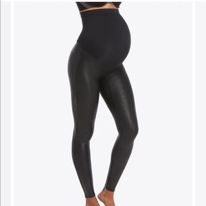 SPANX Faux Leather Maternity Leggings // Large
